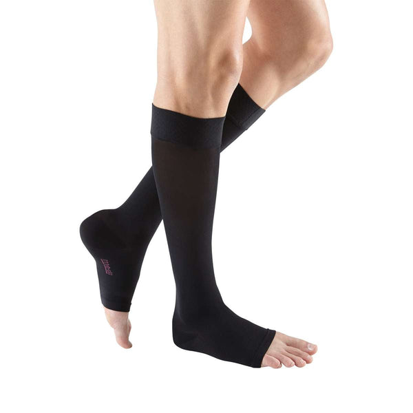 30-40 mmHg Compression Socks – Dunn Medical